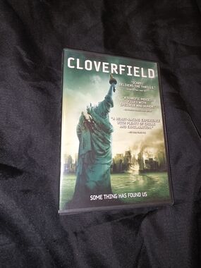 Warner Bros. Cloverfield DVD